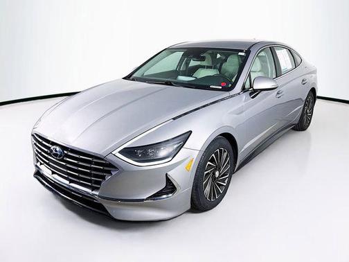 2023 Hyundai SONATA Hybrid SE