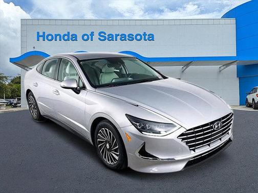 2023 Hyundai SONATA Hybrid SE