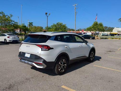 2024 Kia Sportage Hybrid EX