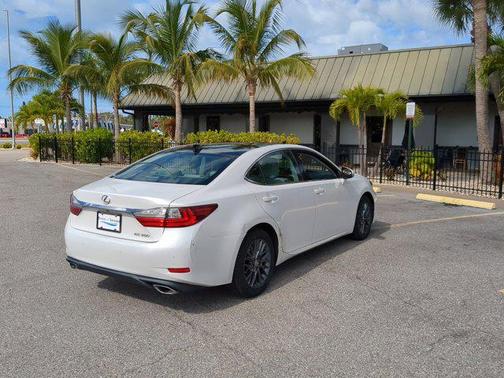 2018 Lexus ES 350 Base