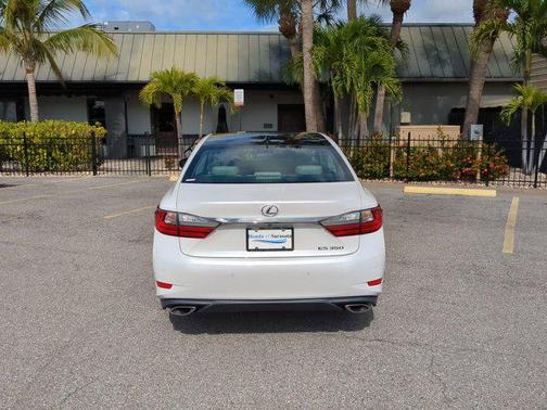 2018 Lexus ES 350 Base