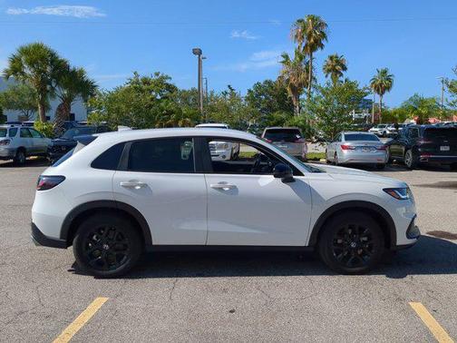 2023 Honda HR-V 2WD Sport