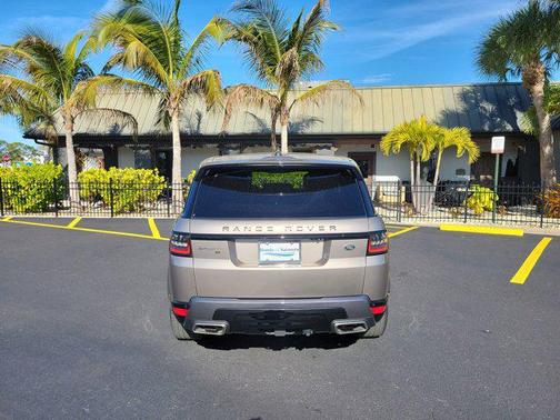 2022 Land Rover Range Rover Sport HSE Silver Edition