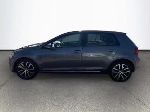 2017 Volkswagen Golf TSI SE 4-Door