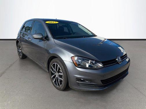 2017 Volkswagen Golf TSI SE 4-Door