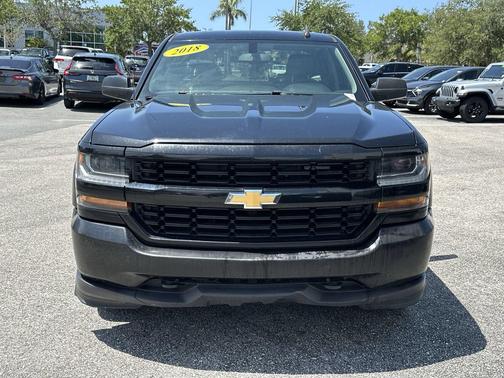 Black 2018 Chevrolet Silverado 1500 Custom