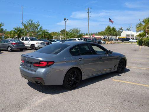 2022 BMW M550 i Xdrive