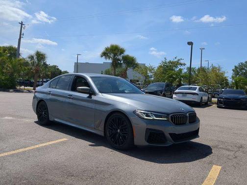 2022 BMW M550 i Xdrive