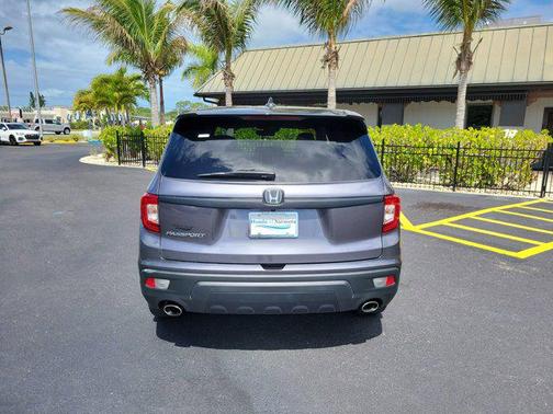 Modern Steel Metallic 2021 Honda Passport 2WD EX-L