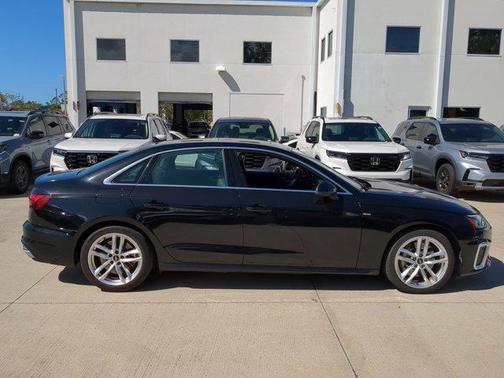 2023 Audi A4 45 S line Premium Plus