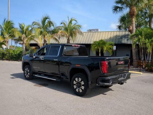 2024 GMC Sierra 2500 Denali