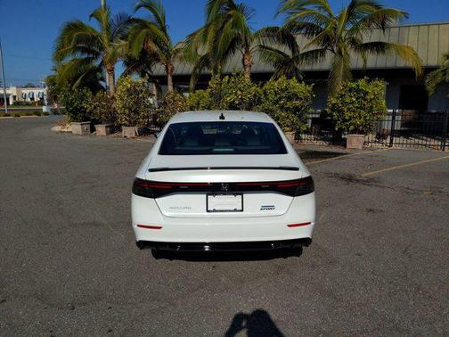 2025 Honda Accord Hybrid Base