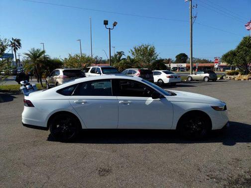 2025 Honda Accord Hybrid Base