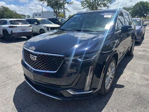 2021 Cadillac XT6 Premium Luxury FWD