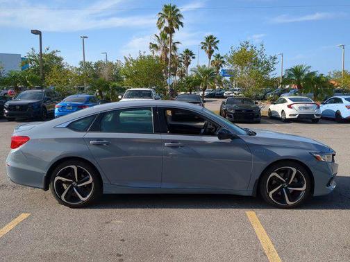 2022 Honda Accord Hybrid Base