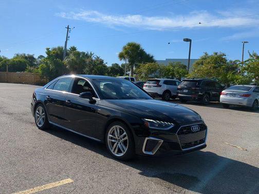 2024 Audi A4 45 S line Premium Plus