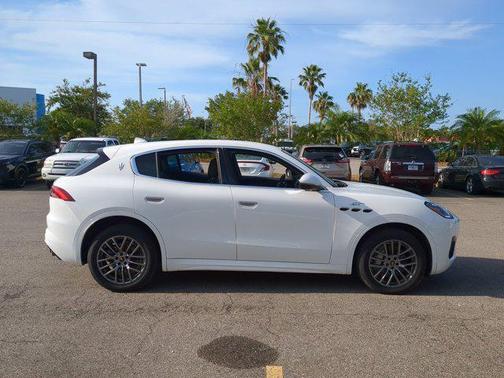 2024 Maserati Grecale GT