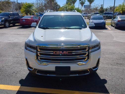 2023 GMC Acadia AWD SLT