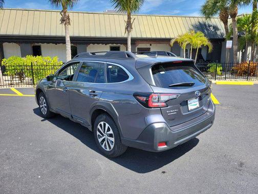 Magnetite Gray Metallic 2025 Subaru Outback Premium
