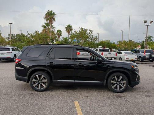 2025 Honda Pilot Elite