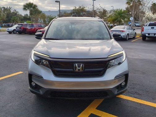 2022 Honda Pilot 2WD Sport