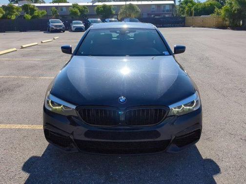 2019 BMW 530 530i