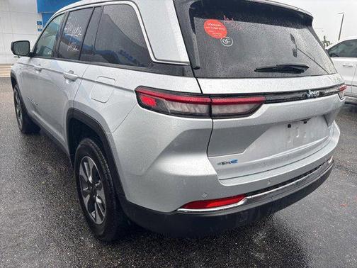 2023 Jeep Grand Cherokee 4xe Base