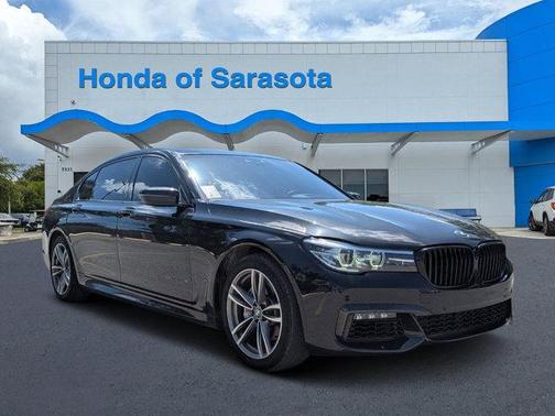 2018 BMW 740 740i