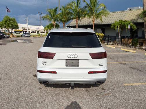 2017 Audi Q7 3.0T Premium