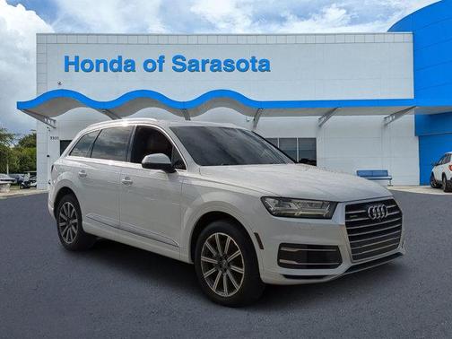 2017 Audi Q7 3.0T Premium