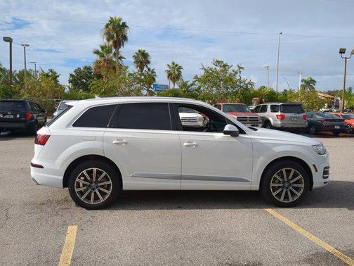 2017 Audi Q7 3.0T Premium