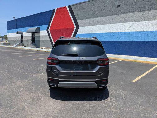 2025 Honda Pilot Elite