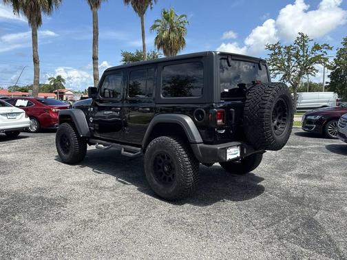 Black Clearcoat 2018 Jeep Wrangler Unlimited Sport