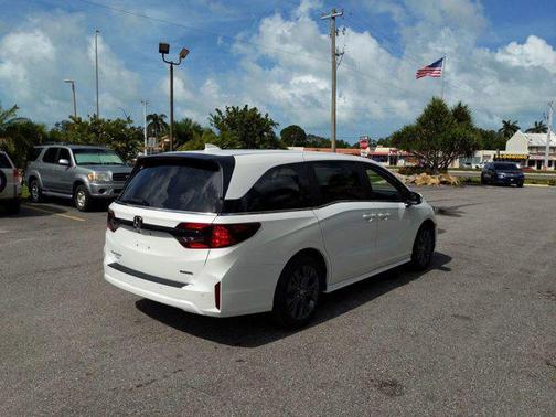 2025 Honda Odyssey Touring