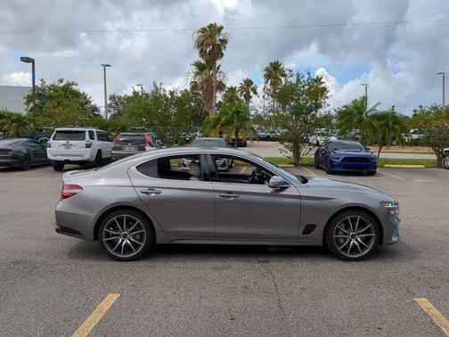 2024 Genesis G70 2.5T RWD