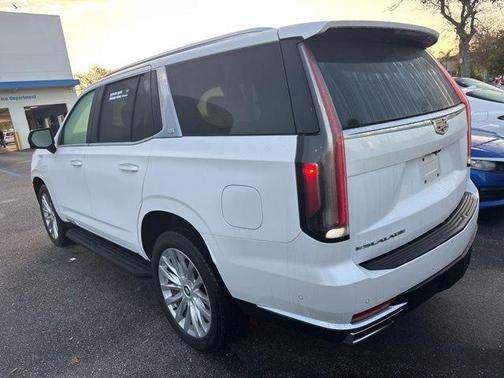 2023 Cadillac Escalade Premium Luxury