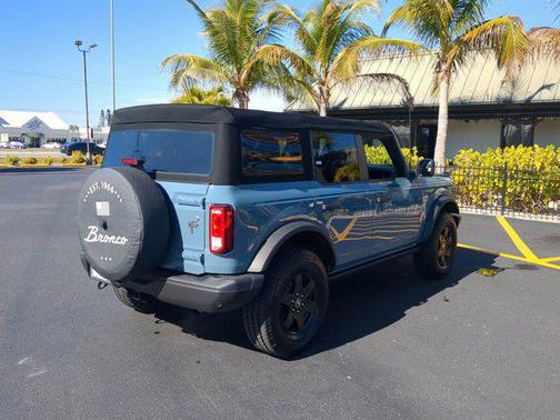 2022 Ford Bronco Black Diamond