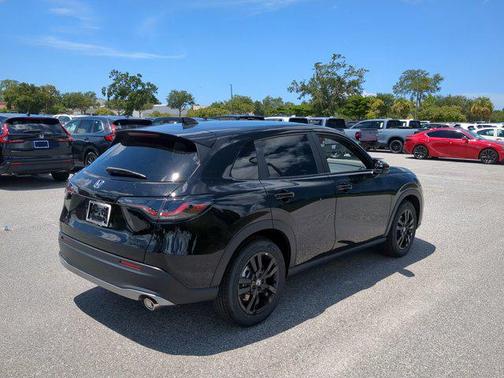 2026 Honda HR-V 2WD Sport