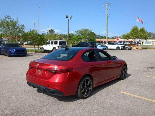 2023 Alfa Romeo Giulia Veloce AWD