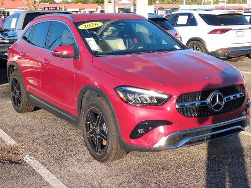 MANUFAKTUR Patagonia Red 2026 Mercedes-Benz GLA 250 4MATIC