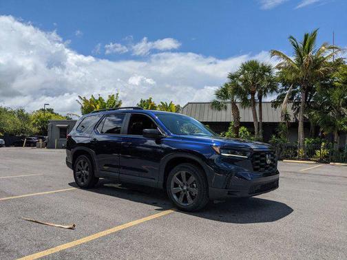 2025 Honda Pilot Sport
