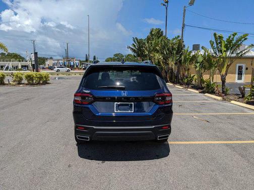 2025 Honda Pilot Sport