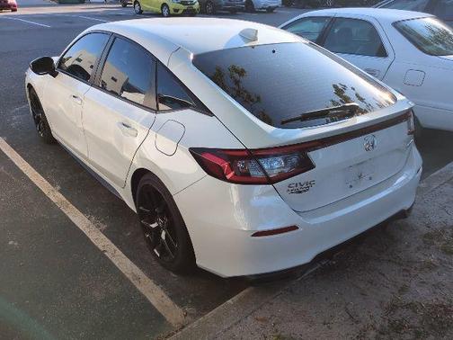 Platinum White Pearl 2024 Honda Civic Sport