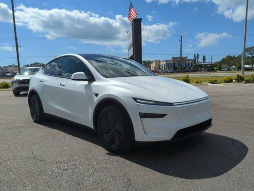2026 Tesla Model Y Long Range Dual Motor All-Wheel Drive