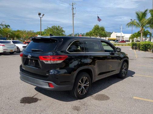 2018 Toyota Highlander LE Plus