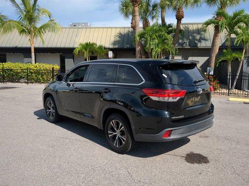 2018 Toyota Highlander LE Plus