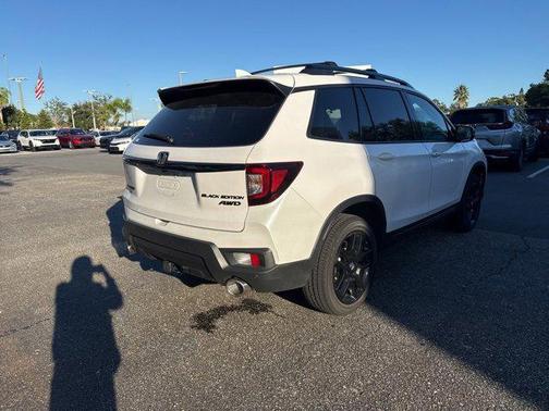 2025 Honda Passport AWD Black