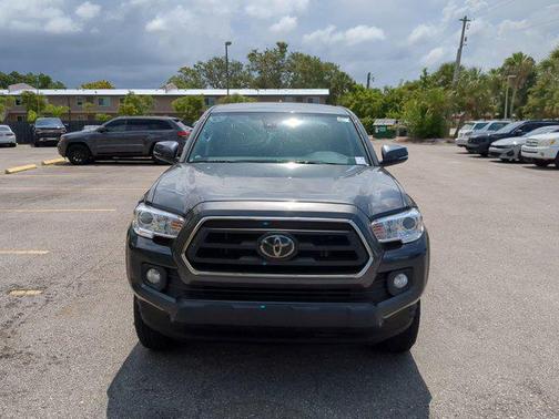 2022 Toyota Tacoma SR5