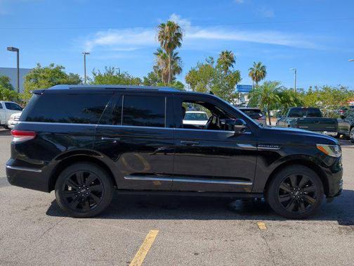 2024 Lincoln Navigator Reserve