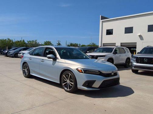 2022 Honda Civic Touring